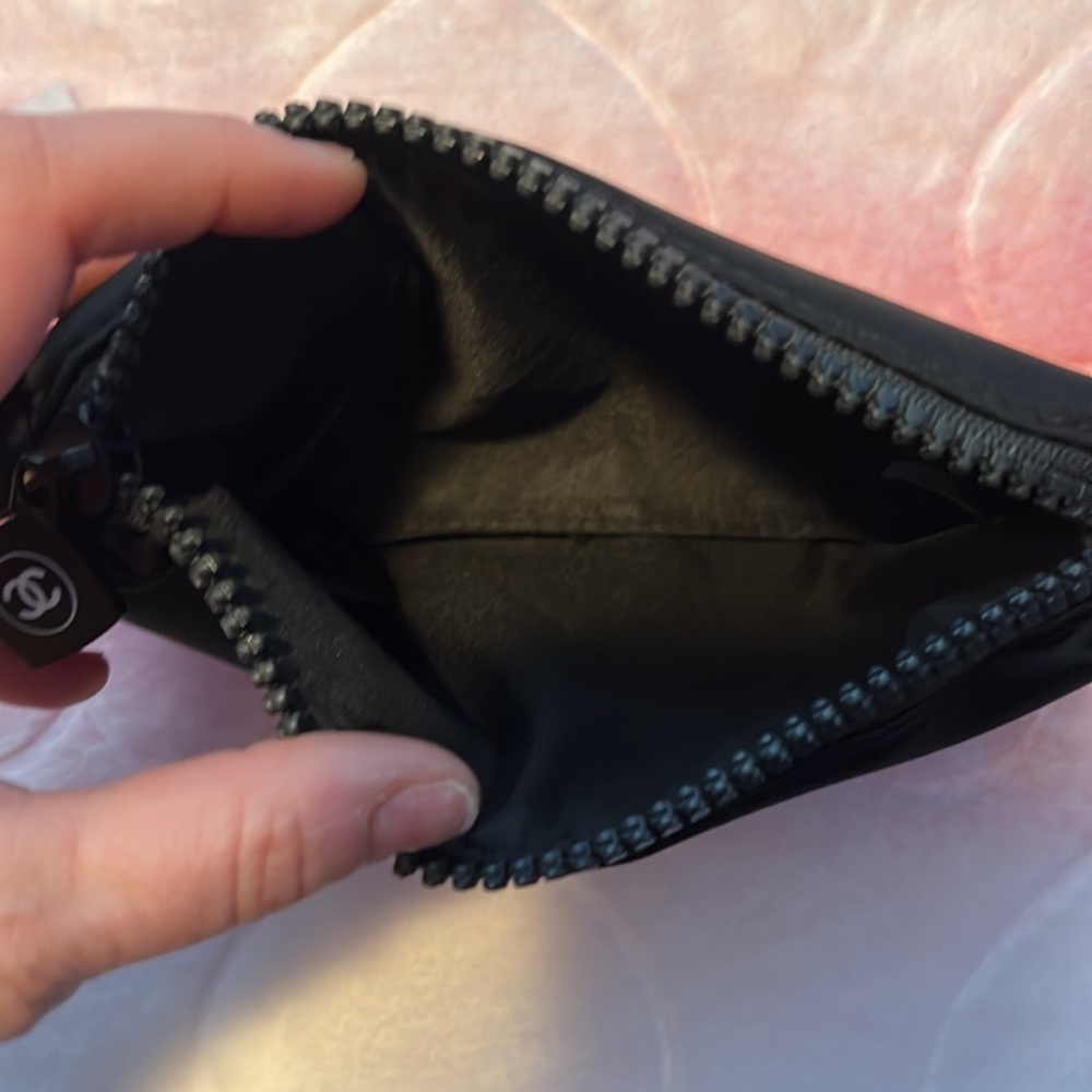 LAST ONE! Authentic Luxury CHANEL Makeup Bag — Super cute in black. - Picture 5 of 8